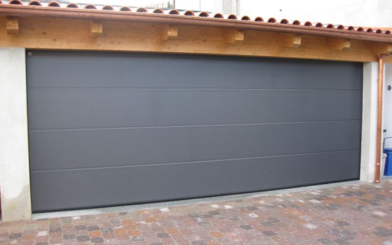 Superficie in acciaio, finitura DECOGRAIN essenza Titan Metellic (antracite effetto metallico)